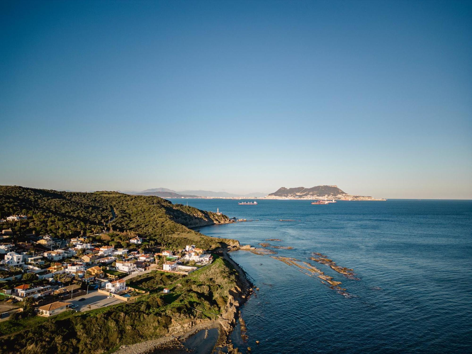 Increible Villa De Madera Con Vistas Al Mar Algeciras Exteriör bild